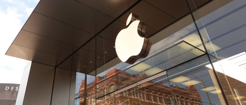 Big Tech Company Announces $500 Billion Investment In America Days After CEO Meets With Trump