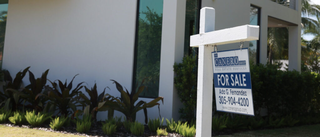 Largest Trade Organization Under Fire For Allegedly Muzzling Conservative Christians