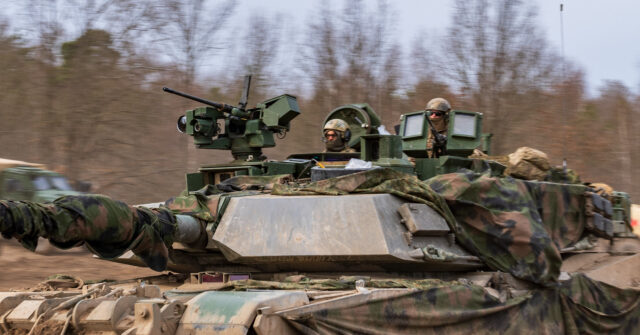 Trump Announces Extra 5,000 Troops to NATO’s Eastern Flank, Poland