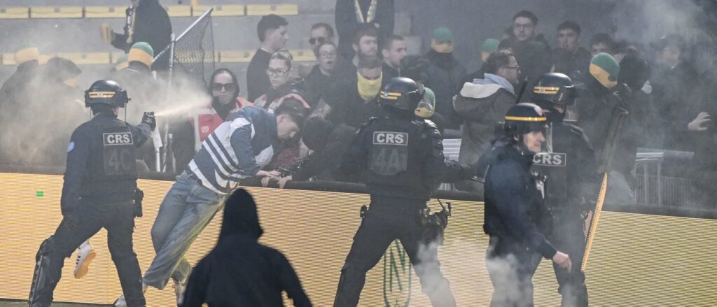 All Hell Breaks Loose In Nantes, Toulouse Game After Fans Breach Security, Storm Field