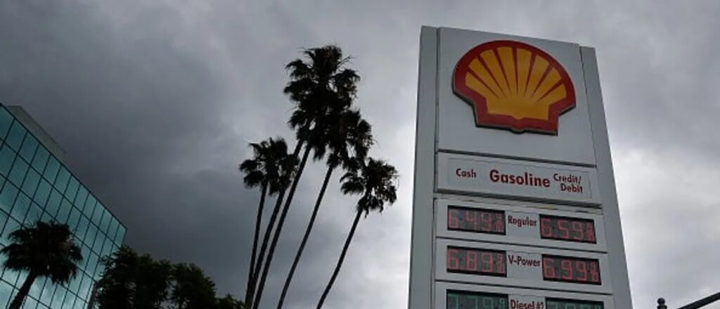 Americans May Be Stuck Paying Wartime Gas Prices Long After Iran Deal