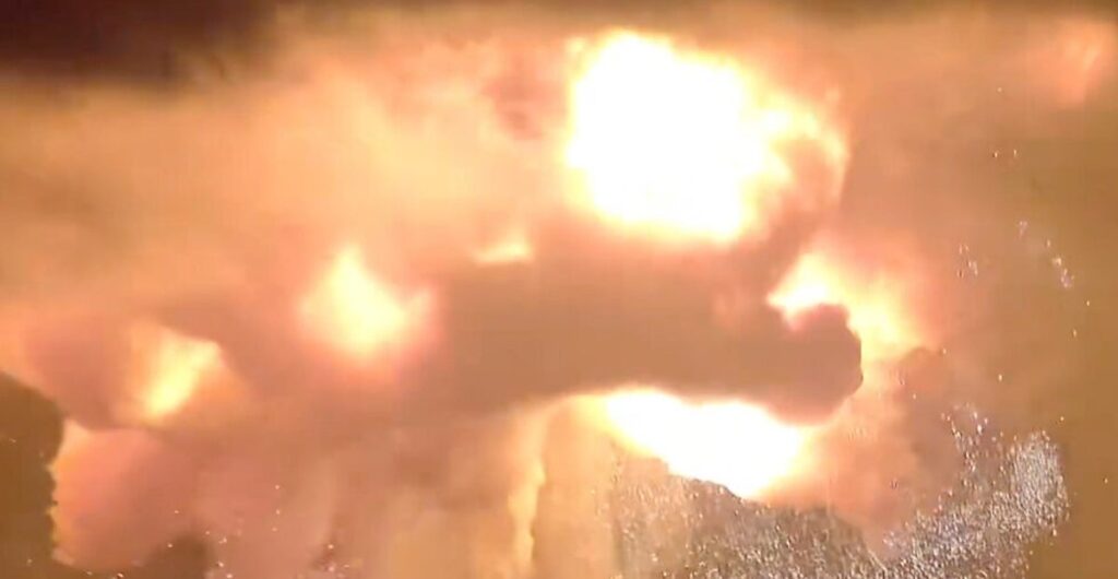 Blue Origin Rocket Explodes On The Launch Pad During An Engine-Firing Test Blue Origin Rocket Explodes On The Launch Pad During An Engine-Firing Test