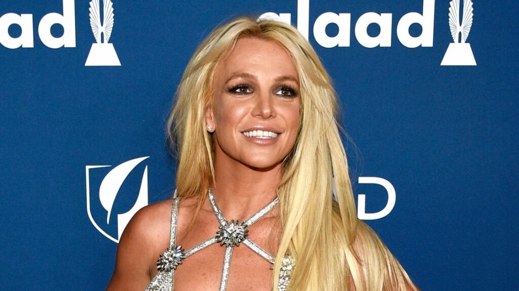 Britney Spears’ Rep Explains Viral ‘Knife; Incident Britney Spears' Rep Explains Viral 'Knife; Incident