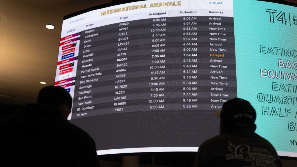 CDC bans travelers from Ebola-stricken countries for 30 days CDC bans travelers from Ebola-stricken countries for 30 days