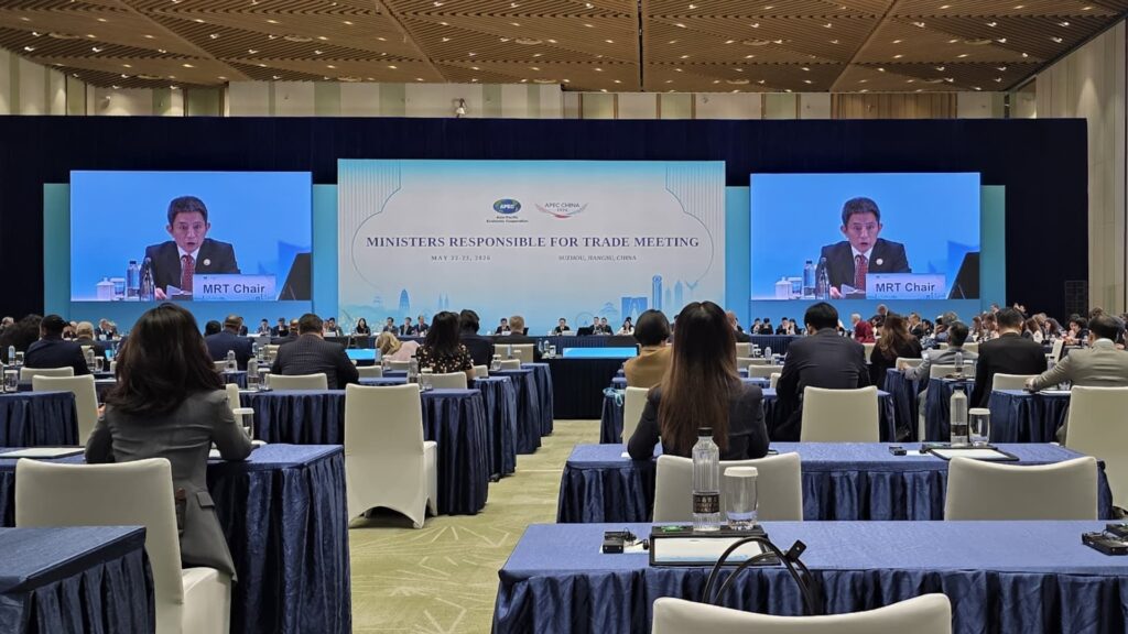 China calls for APEC cooperation as commerce minister skips opening China calls for APEC cooperation as commerce minister skips opening