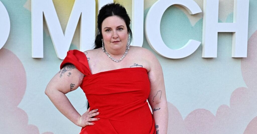 'Girls' Most Shocking Scandals Revealed After Lena Dunham Releases Memoir