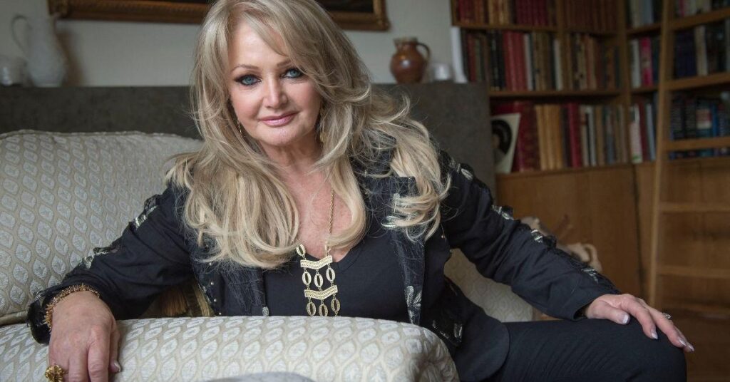 Huge Female Singer Sparks Fears She's on Brink of Death