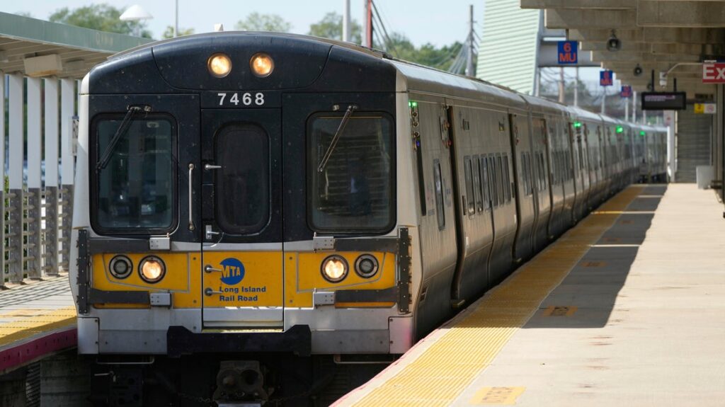 North America’s Largest Commuter Rail System Shuts Down As Workers Strike