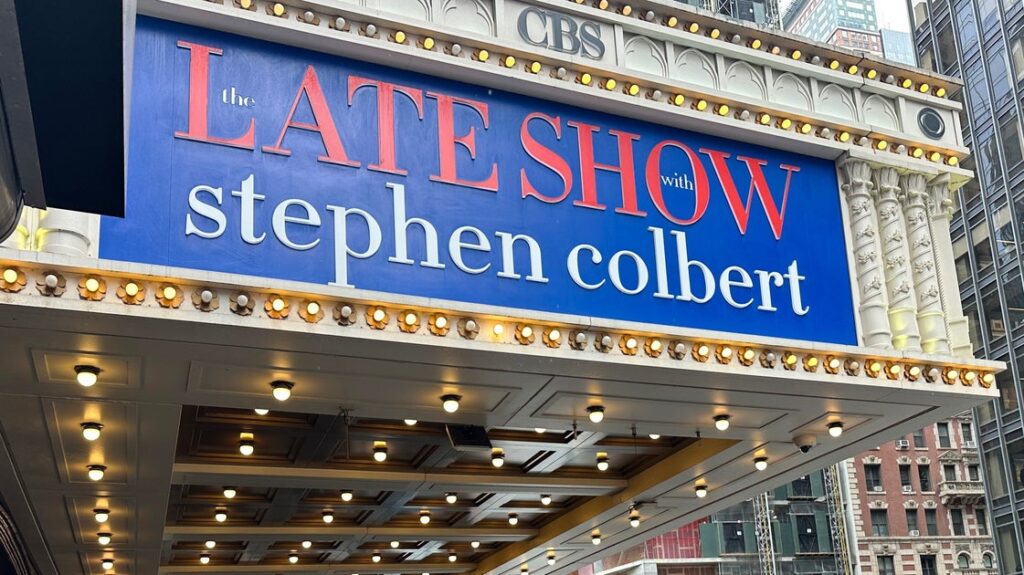 Trump And CBS Hit With R-Rated Graffiti Outside Colbert Theater Trump And CBS Hit With R-Rated Graffiti Outside Colbert Theater