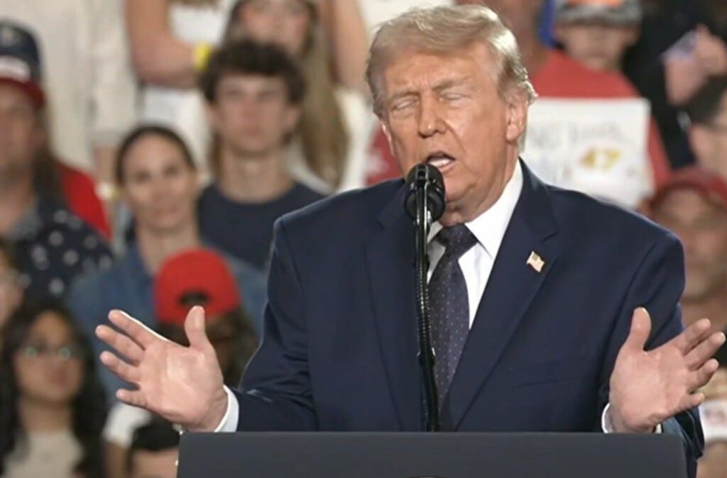 Trump Shows How Fast He’s Cognitively Declining In New York Speech Trump Shows How Fast He's Cognitively Declining In New York Speech