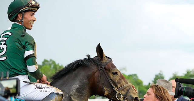 Golden Tempo Gallops to Another Come-from-Behind Win at Belmont