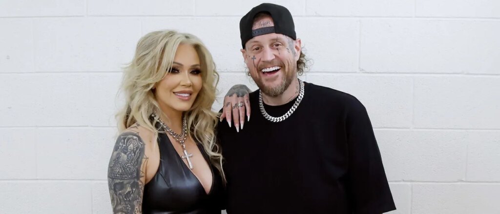 Bunnie XO Shares Racy Lingerie Photo, Lip Syncs To Song About Toxic Relationships Bunnie XO Shares Racy Lingerie Photo, Lip Syncs To Song About Toxic Relationships
