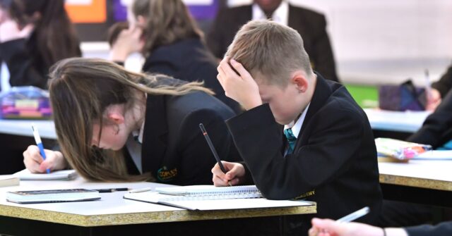 White Working-Class Students Most Disadvantaged in Britain: Inquiry