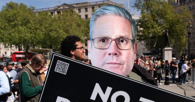 Keir Starmer Demands Digital ID Tech so Invasive It Can Keep Minors from Taking Nude Photos