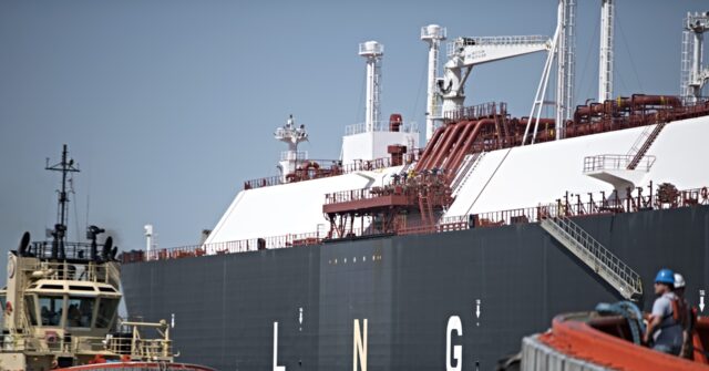 America Becomes India’s Top Gas Supplier amid Strait of Hormuz Conflict