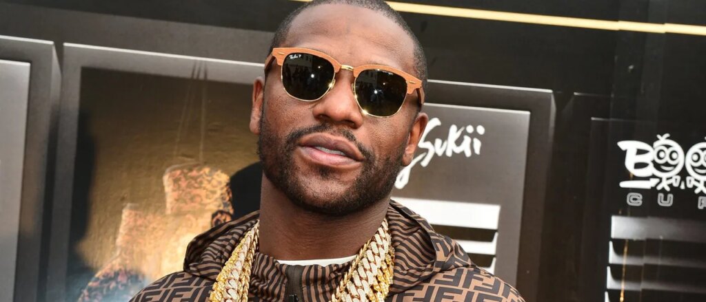 REPORT: Floyd Mayweather Could Face Years In Prison Over Bad Checks Issued For Luxury Watch Purchase REPORT: Floyd Mayweather Could Face Years In Prison Over Bad Checks Issued For Luxury Watch Purchase