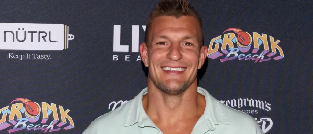 Rob Gronkowski Handles His Money Exactly How You Should When You Land A Big Bag