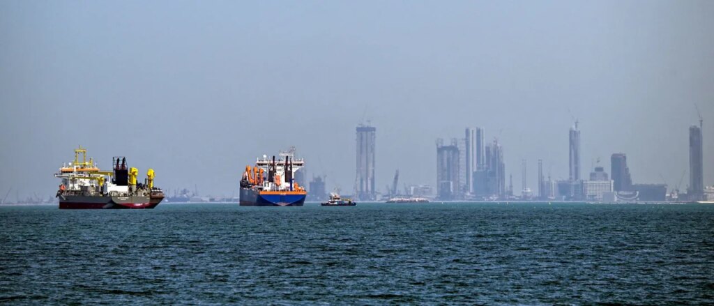 Shipping Magnate Says Iranian Tolls Worth It To Open Strait of Hormuz Shipping Magnate Says Iranian Tolls Worth It To Open Strait of Hormuz