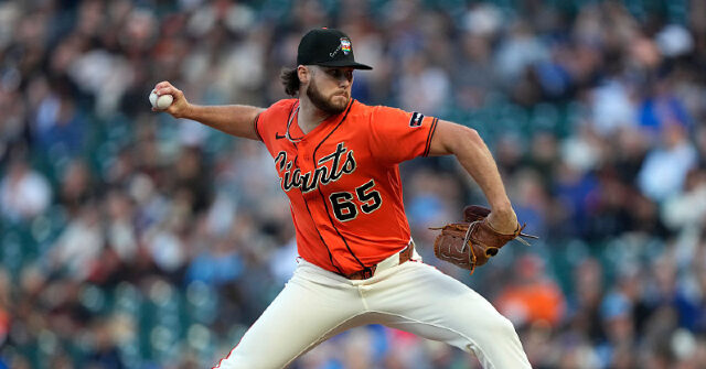 Giants Broadcaster Criticizes Players Wearing Bible Verses for Pride Night