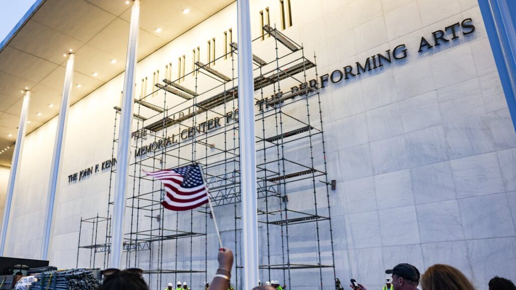 Trump's Name Is Currently Being Removed From The Kennedy Center