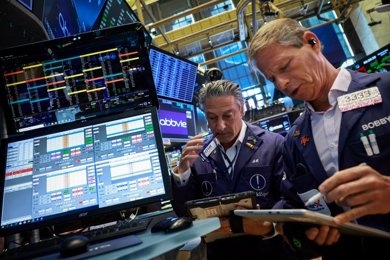 Wall Street ends sharply lower as chips slide, jobs data fuels rate hike fears Wall Street ends sharply lower as chips slide, jobs data fuels rate hike fears