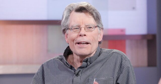 Trump Critic Stephen King Calls Lincoln Memorial Reflecting Pool ‘Very Beautiful’ as Established Media Bash the Renovation