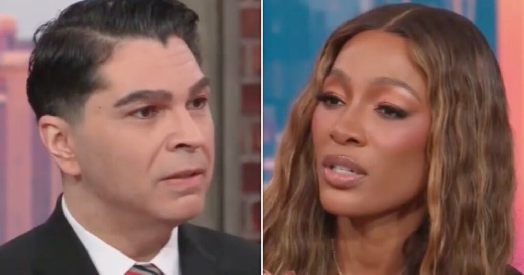 CNN Panelists Clash After Conservative Guest Defends ICE, FBI Following Fatal Shooting CNN Panelists Clash After Conservative Guest Defends ICE, FBI Following Fatal Shooting