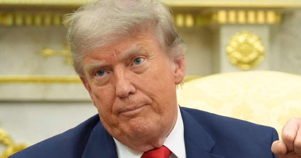 Damning Polls Show Canadians ‘Hate, Hate, Hate’ Trump’s America Damning Polls Show Canadians ‘Hate, Hate, Hate’ Trump’s America