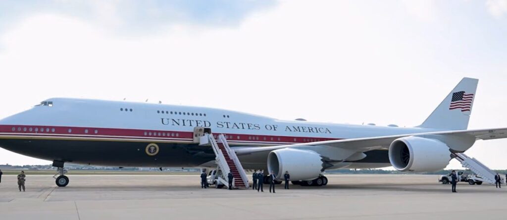 Democrats Move To Take Away Trump’s Qatari Jet Democrats Move To Take Away Trump's Qatari Jet