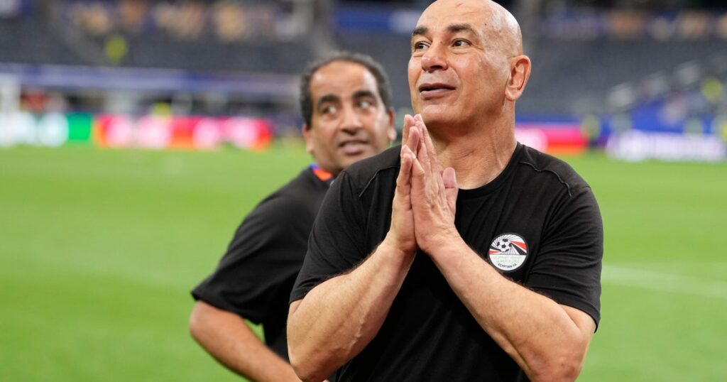 Egypt’s Coach Waved Palestinian Flag After Winning World Cup Game Egypt's Coach Waved Palestinian Flag After Winning World Cup Game