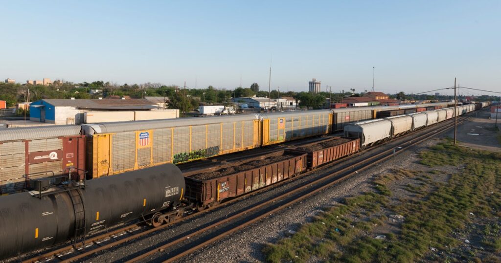 Eleven Indicted In Smuggling Deaths Of 7 Migrants In Rail Cargo Container In Texas Eleven Indicted In Smuggling Deaths Of 7 Migrants In Rail Cargo Container In Texas