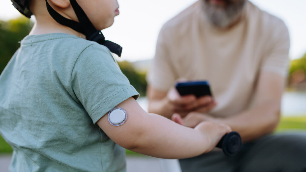 Experts weigh risks, benefits of OTC glucose monitors for children Experts weigh risks, benefits of OTC glucose monitors for children