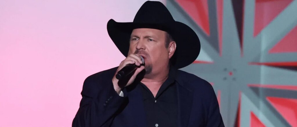 Garth Brooks Announces Arena Tour With Every Ticket Priced The Same