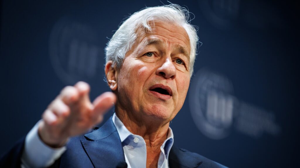 JPMorgan Chase CEO Jamie Dimon says markets underestimate risks JPMorgan Chase CEO Jamie Dimon says markets underestimate risks