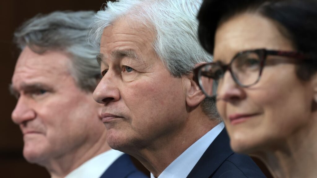 JPMorgan Chase, Goldman Sachs, Bank of America JPMorgan Chase, Goldman Sachs, Bank of America