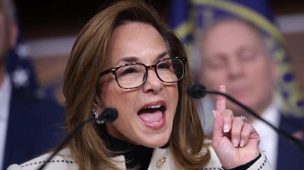 MAGA Lawmaker Mocked For ‘Embarrassingly Idiotic’ Meltdown Over Canada MAGA Lawmaker Mocked For ‘Embarrassingly Idiotic’ Meltdown Over Canada