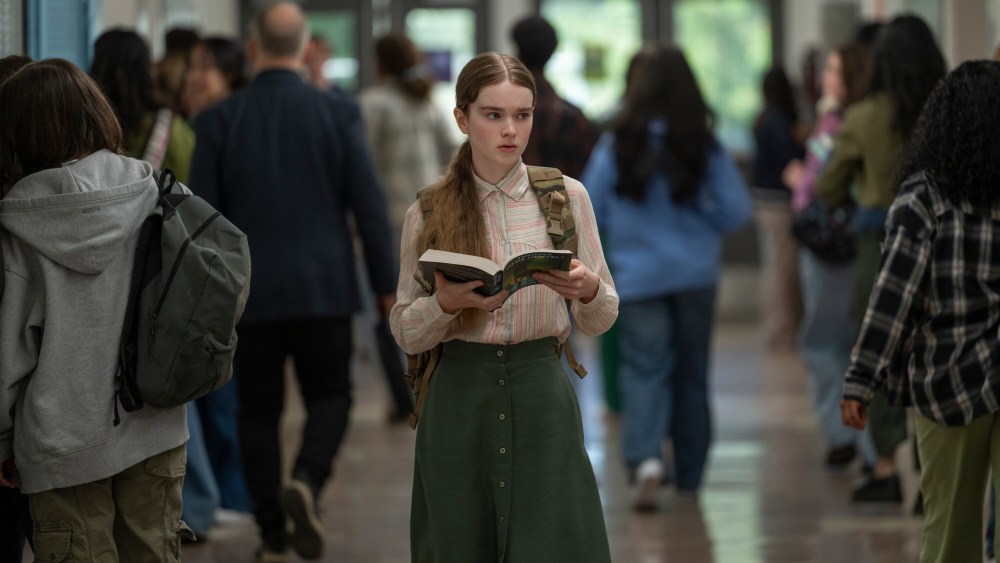 Mike Flanagan Adapts Stephen King’s Classic Mike Flanagan Adapts Stephen King's Classic