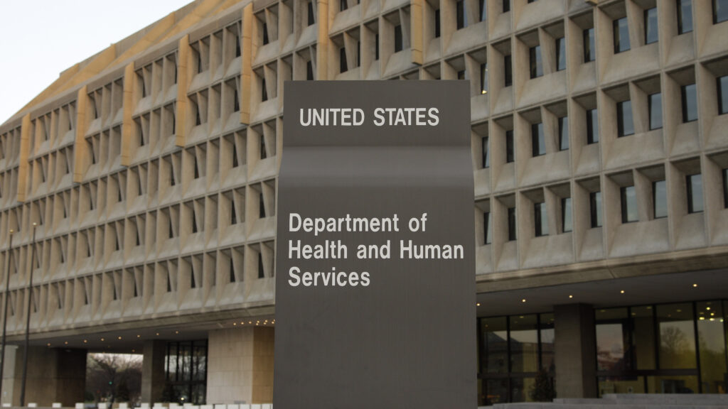 Quitting smoking, HHS vaccine panel, LifeMD: Morning Rounds Quitting smoking, HHS vaccine panel, LifeMD: Morning Rounds