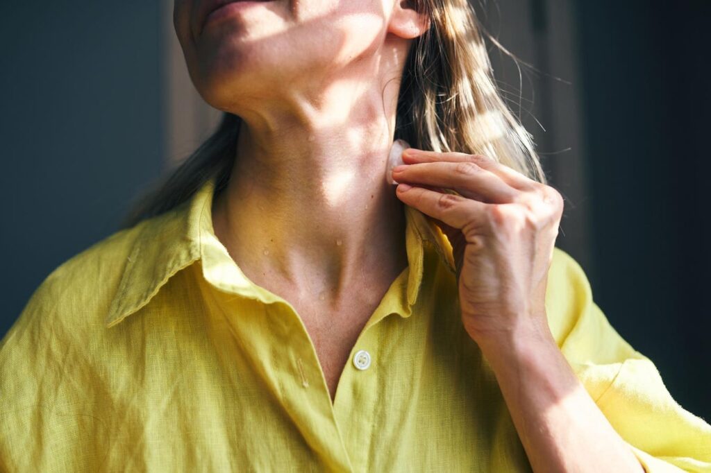 Record-Breaking Heat’s Hidden Costs—6 Habits Worsening Mental Health Record-Breaking Heat’s Hidden Costs—6 Habits Worsening Mental Health