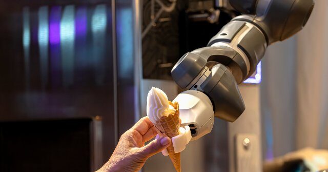 200 Economists Warn Policymakers of Rapid AI Economic Disruption