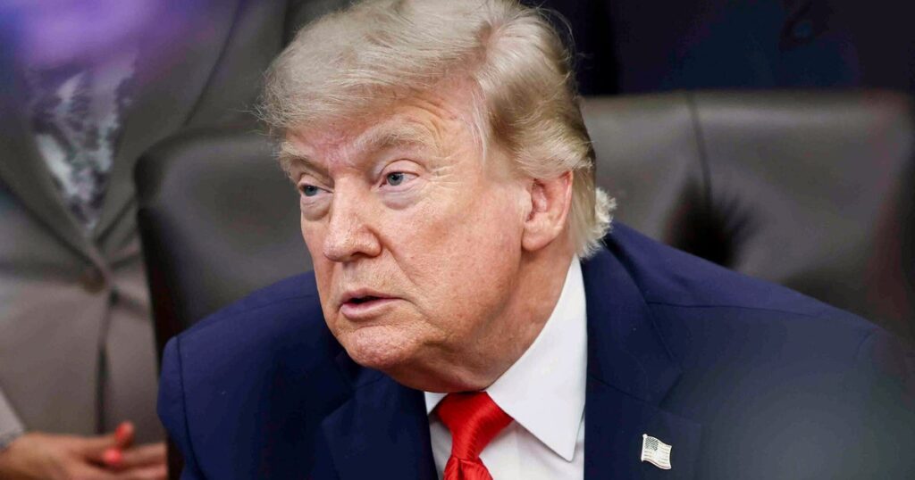 Trump Torched As ‘Disgusting Little Man’ Over ‘New Low’ About Dead Troops Trump Torched As ‘Disgusting Little Man’ Over ‘New Low’ About Dead Troops