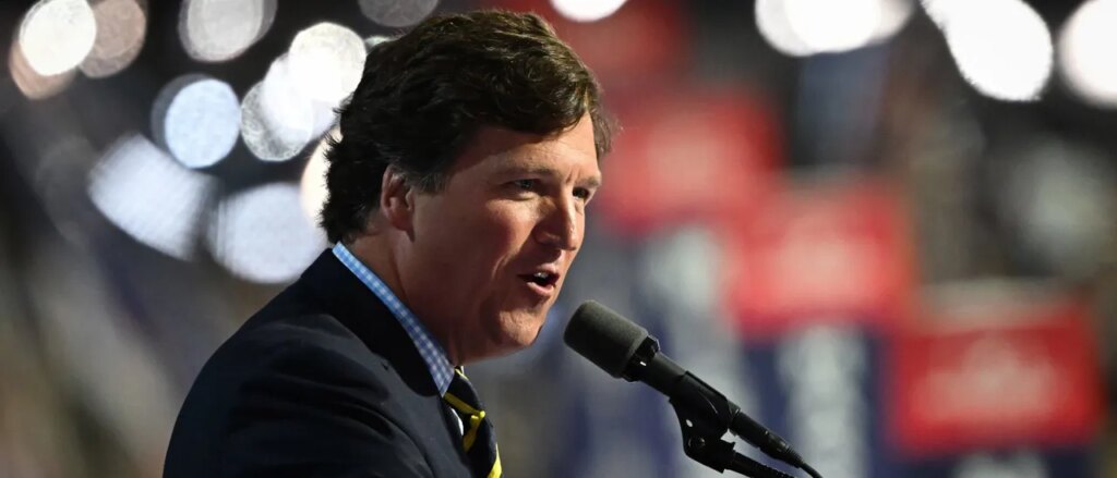 Tucker Carlson Blasts ‘Lock-Step’ Political Establishment, Vows ‘To Do Everything I Can’ To Build Third Party Tucker Carlson Blasts ‘Lock-Step’ Political Establishment, Vows ‘To Do Everything I Can’ To Build Third Party