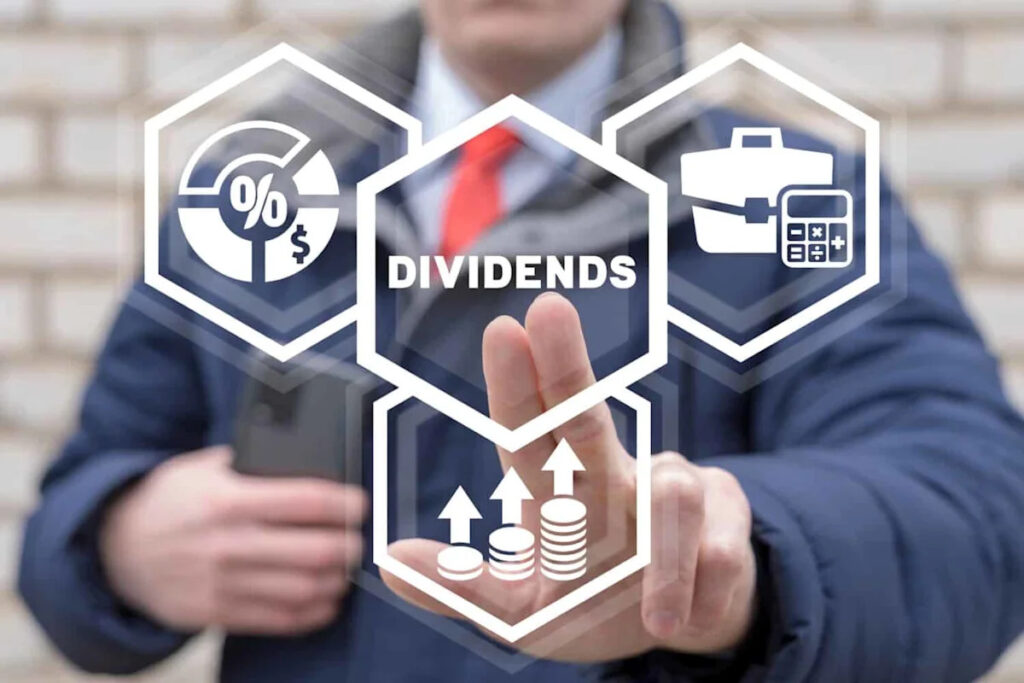 3 Dividend Stocks Ready to Pay You – If You Buy Them This Week 3 Dividend Stocks Ready to Pay You – If You Buy Them This Week