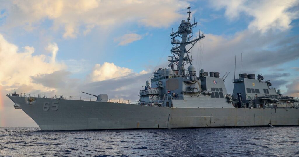 300 Sailors Left Without Water, Toilets Or AC For Days After U.S. Navy Destroyer Breaks Down