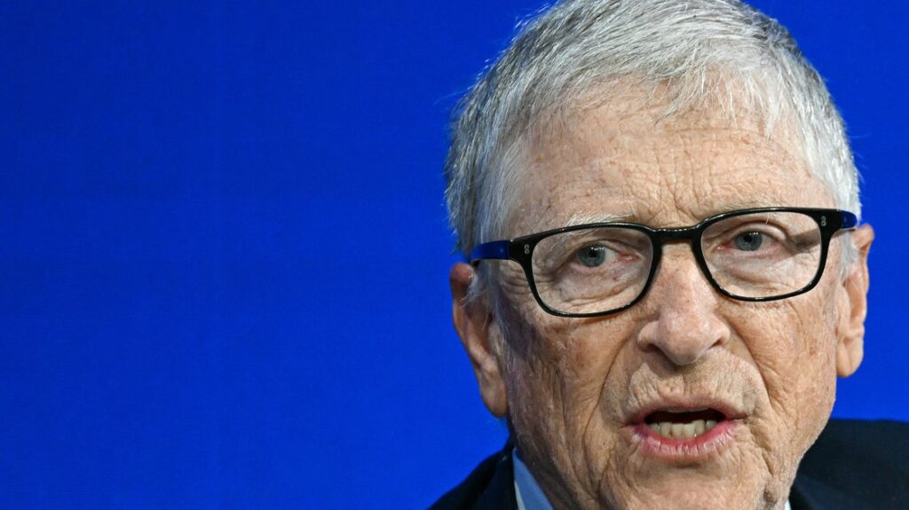Bill Gates Sounds Alarm On ‘Turbulent’ AI Transition