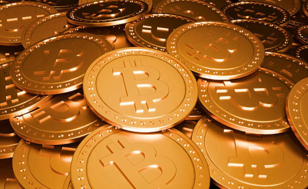 Bitcoin moves above $81,000 before falling back Bitcoin moves above $81,000 before falling back