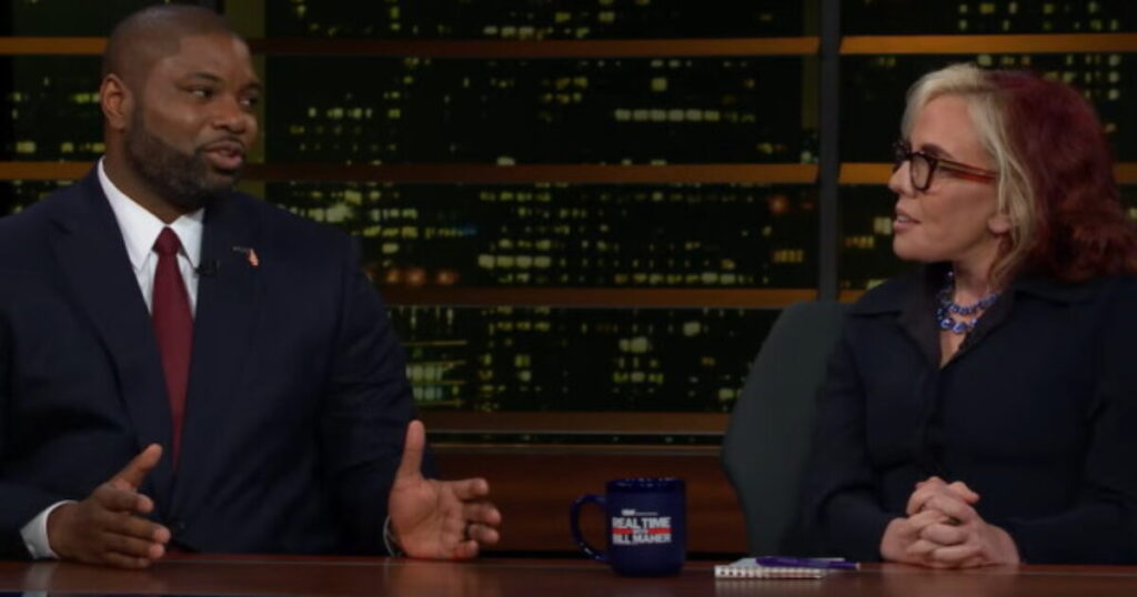 Byron Donalds DEMOLISHES Smug Liberal MSNOW Contributor in Back and Forth About Vaccinations (VIDEO) * The Gateway Pundit * by Mike LaChance Byron Donalds DEMOLISHES Smug Liberal MSNOW Contributor in Back and Forth About Vaccinations (VIDEO) * The Gateway Pundit * by Mike LaChance