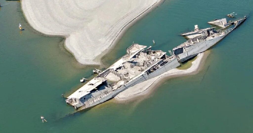 Danube’s Water Level Has Gotten SO LOW that WW2 Nazi Shipwrecks and Even 1,000-Year-Old Mammoth Fossil Are Revealed in the River Bed (VIDEOS) * The Gateway Pundit * by Paul Serran