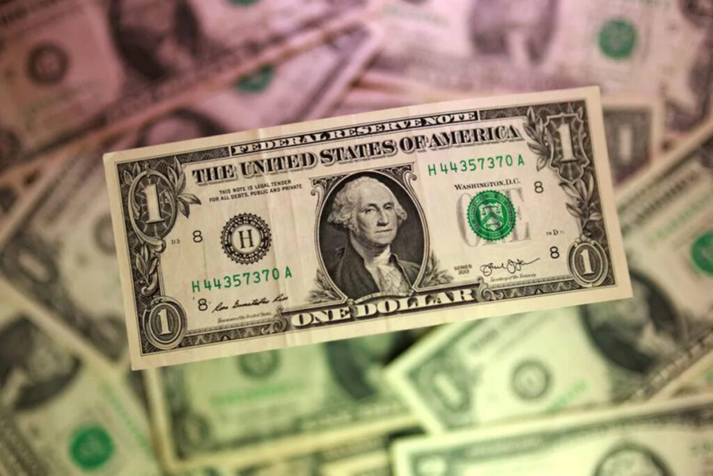 Dollar drops as weak US jobs data pushes out Fed hike expectations Dollar drops as weak US jobs data pushes out Fed hike expectations