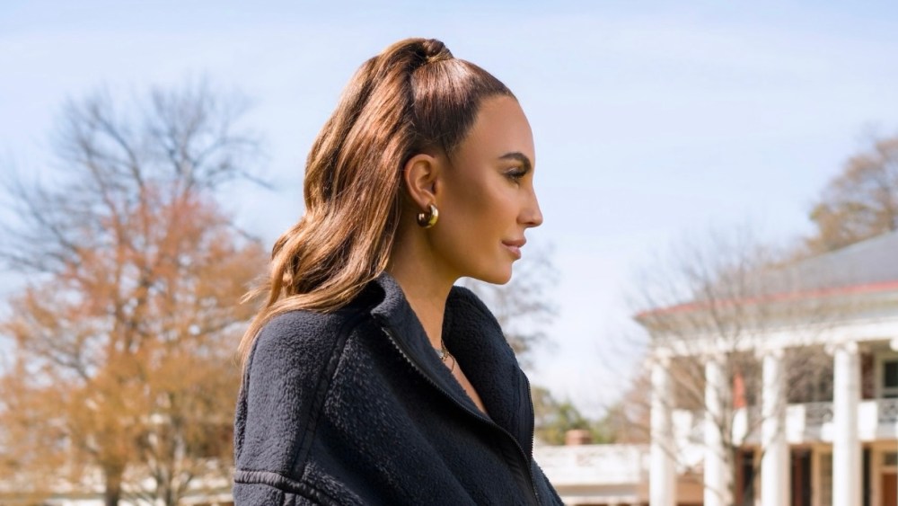Elizabeth Chambers ID Series’ Premiere Date Elizabeth Chambers ID Series' Premiere Date